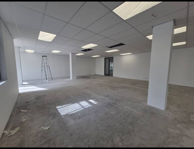461M² OFFICE TO LET IN SANDTON CENTRAL